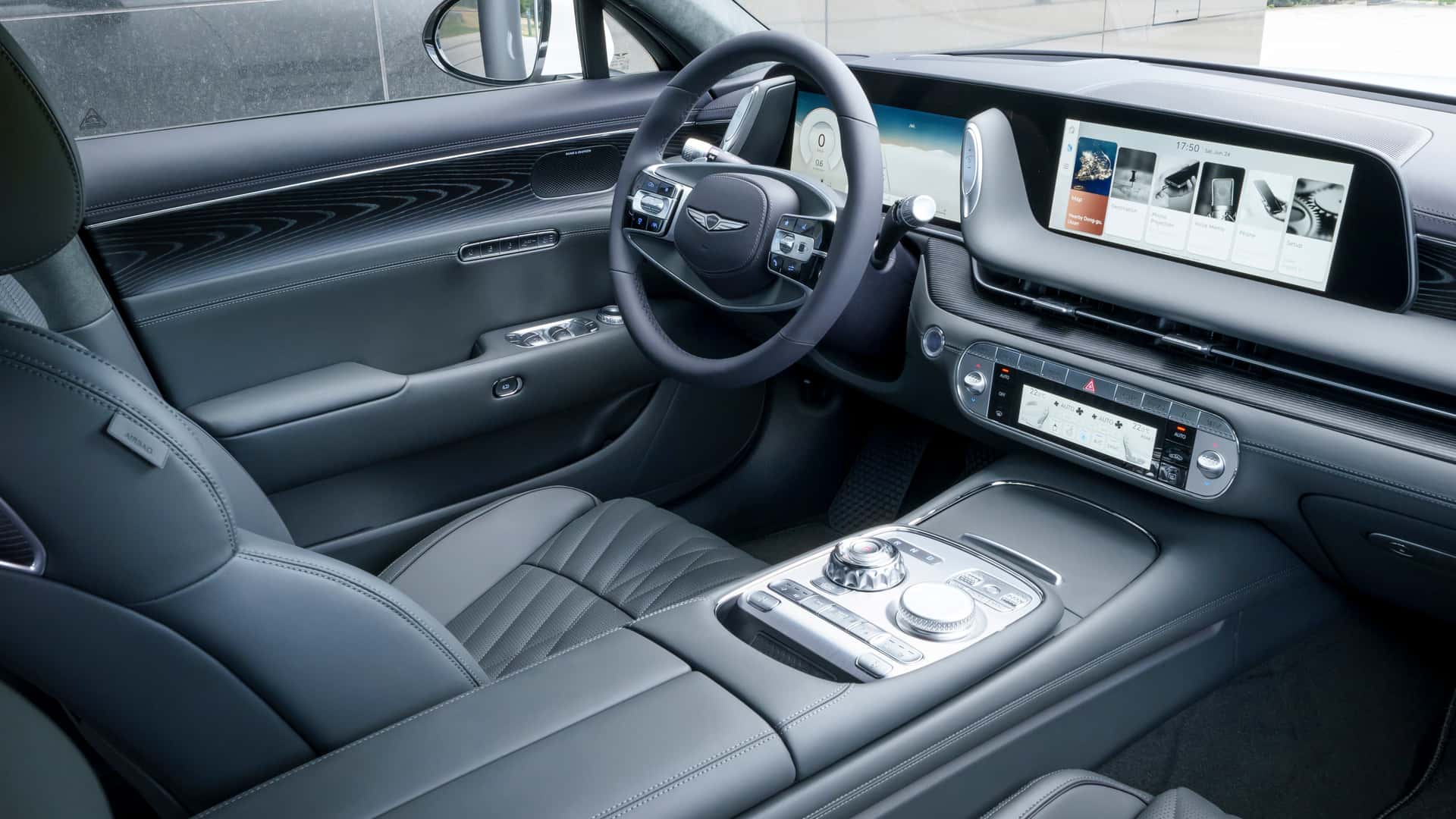 Genesis G90 2024 a fost lansat în Europa cu două dimensiuni de ampatament