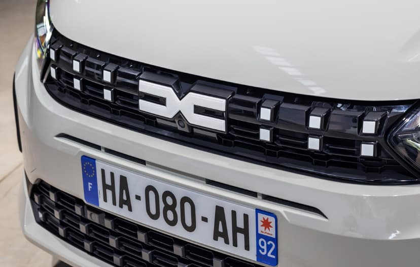 Dacia pregătește un nou model în 2026 care va concura direct cu Skoda Octavia