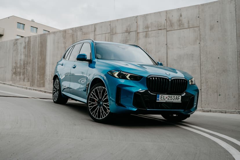 BMW România înregistrează peste 5.000 de înmatriculări într-un an, X5 rămâne modelul favorit