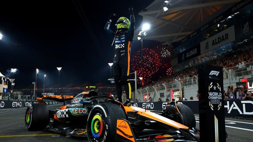 Lando Norris devine campion mondial, Verstappen câștigă ultima cursă