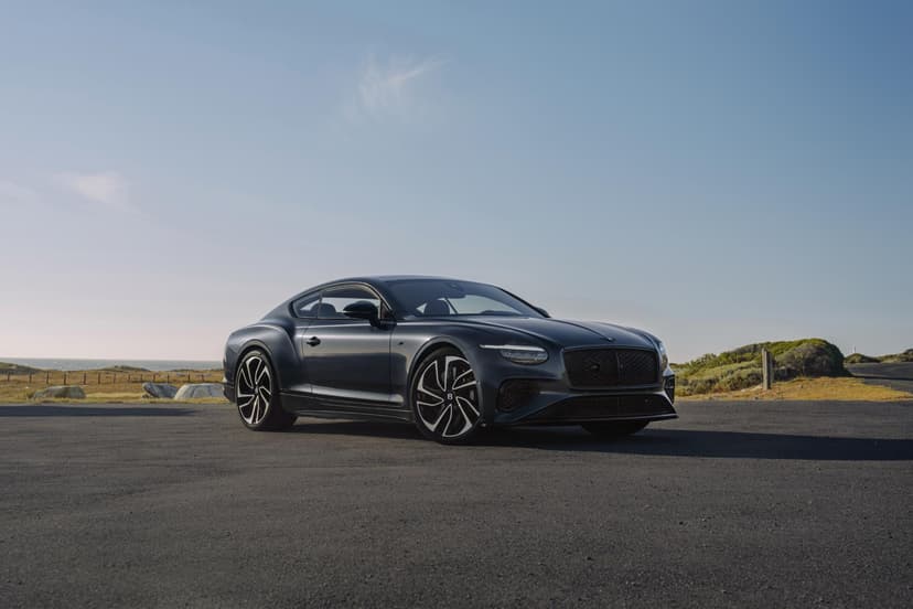 Design unic și motor puternic de 680 CP pentru noul Bentley Continental GT S