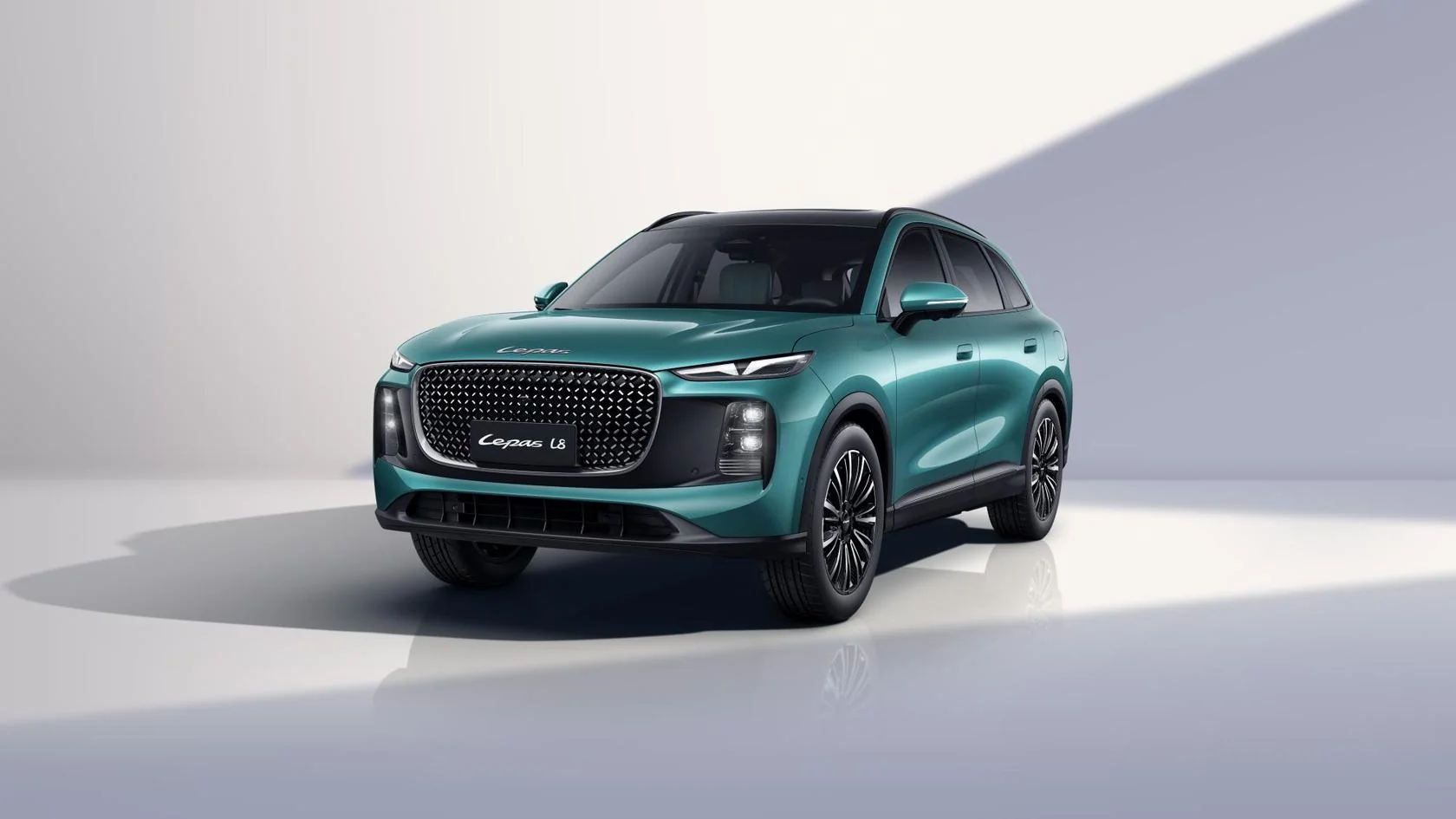 Lepas, noua marcă chineză din Europa, lansată de Grupul Chery