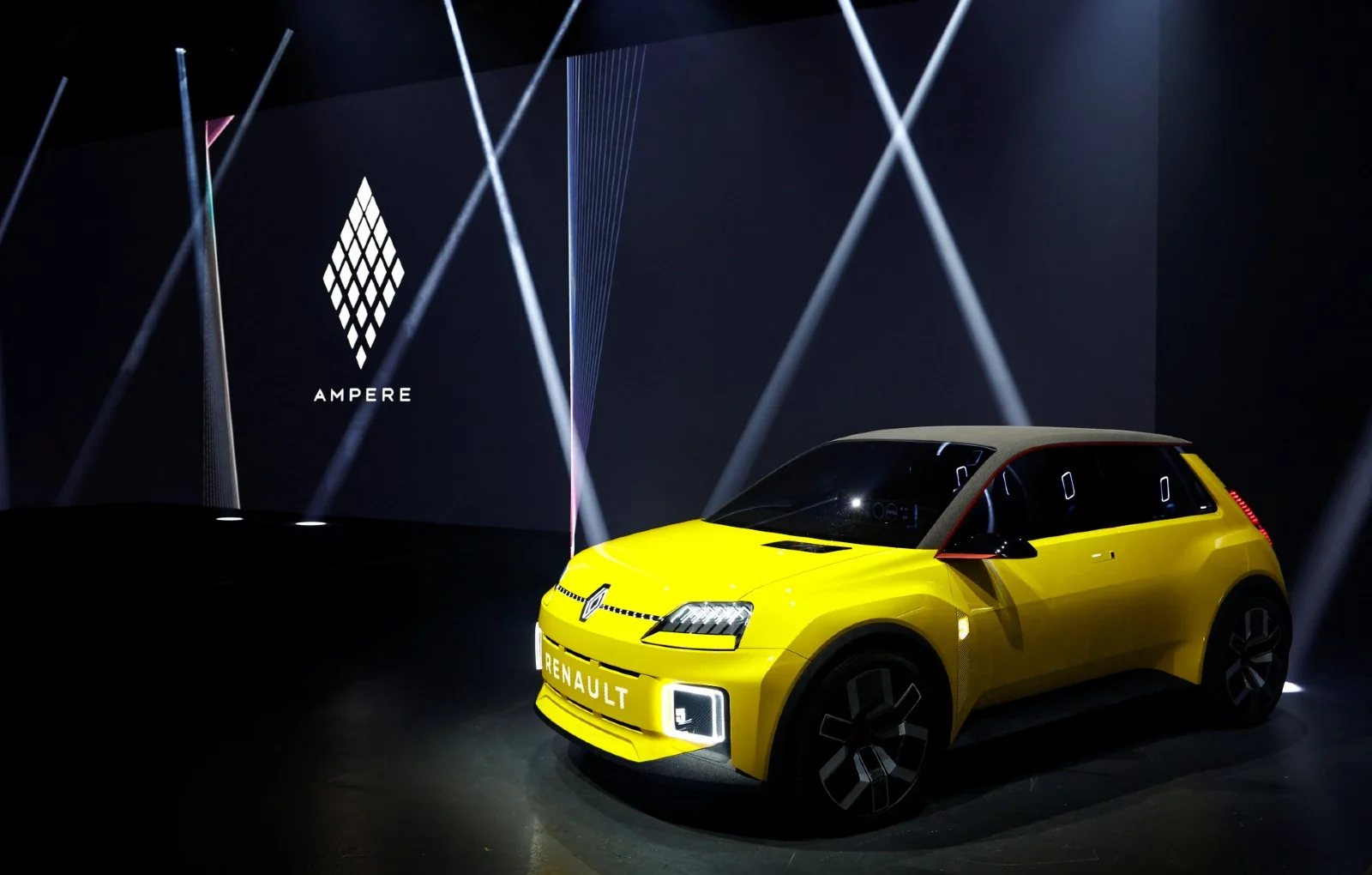 Renault închide divizia Ampere după aproape 3 ani de activitate