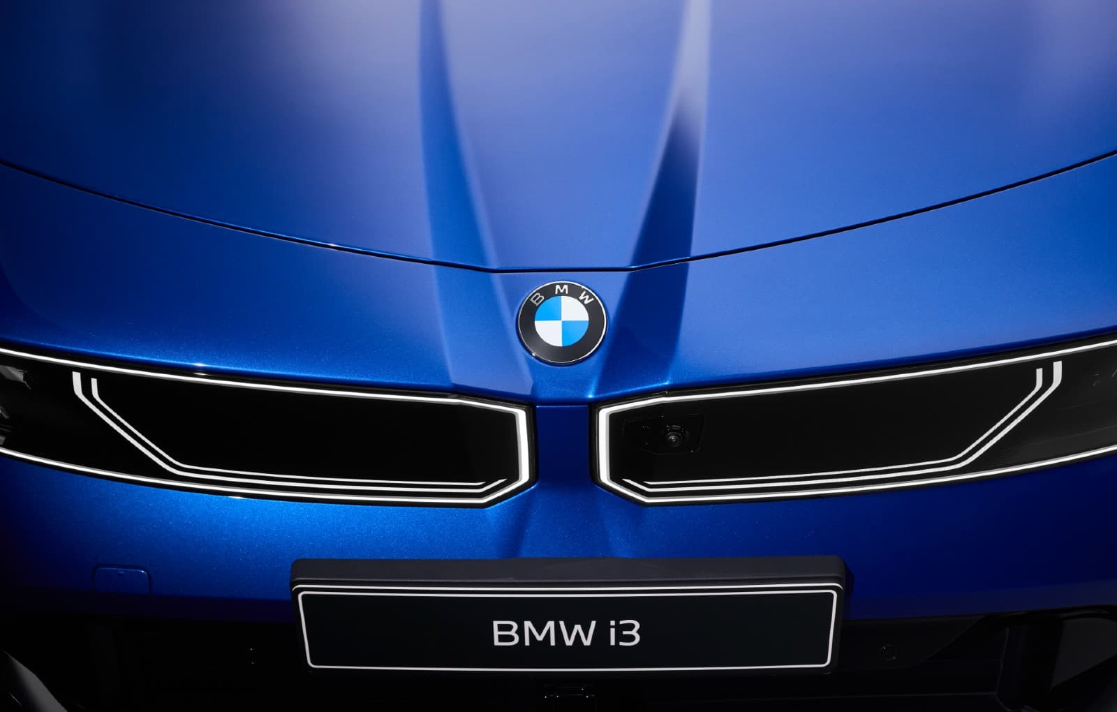 BMW prezintă primul teaser oficial al noii generații Seria 3