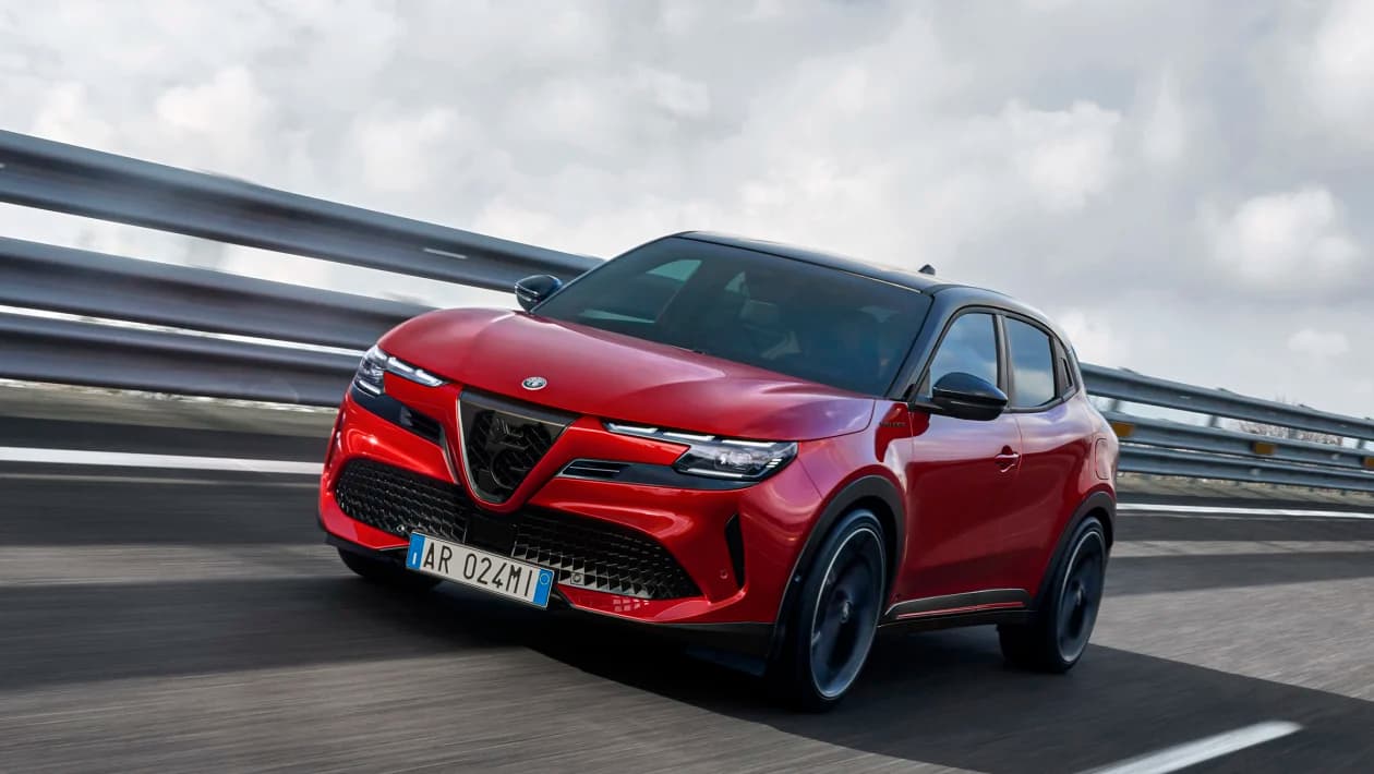 Dezvăluirea spectaculoasă a noului SUV electric de dimensiuni mici de la Alfa Romeo: Alfa Romeo Junior 2024