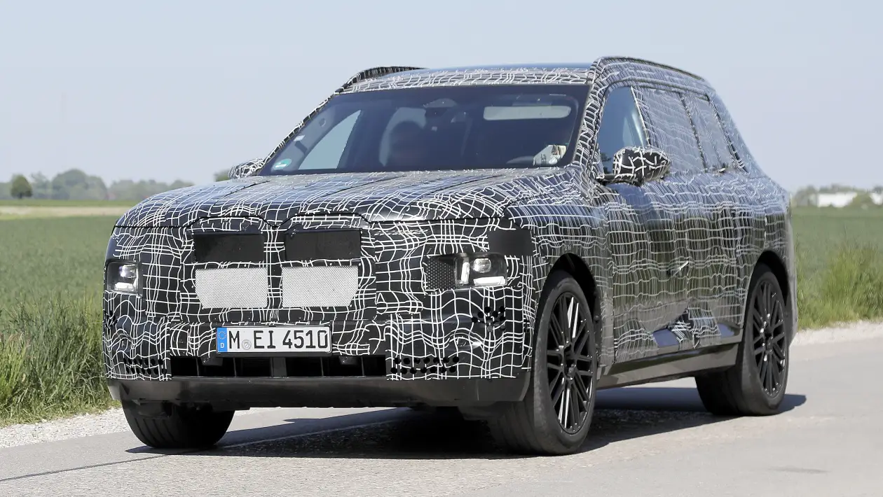 Noul BMW X7: O privire asupra viitorul SUV-ului de lux