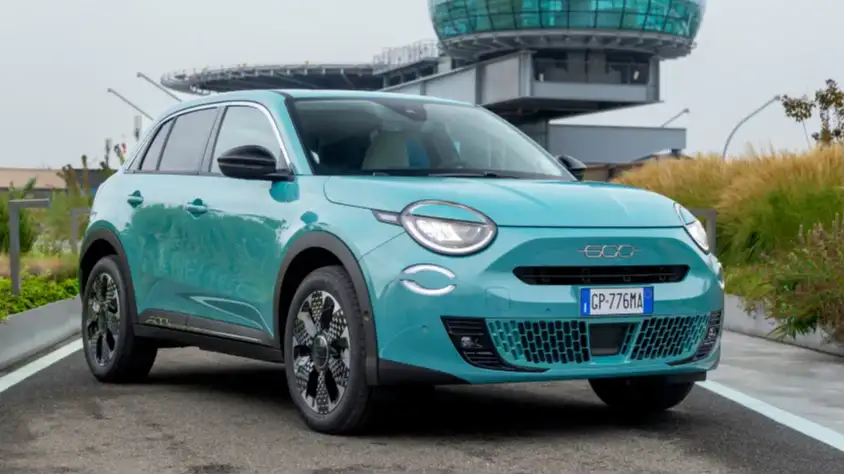 Noul Fiat 600 Hybrid: micul SUV primește anul viitor un impuls electric