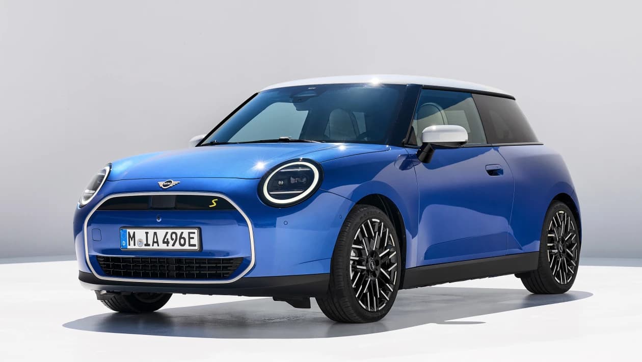 Noul MINI Cooper EV 2024 a fost dezvăluit cu o autonomie de până la 400 de kilometri