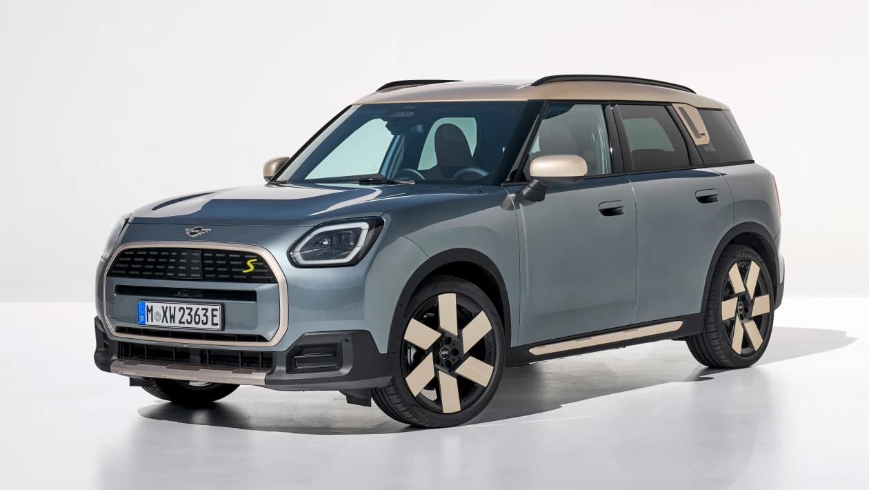 Noul MINI Countryman 2024 crește în dimensiuni și primește și o versiune complet electrică