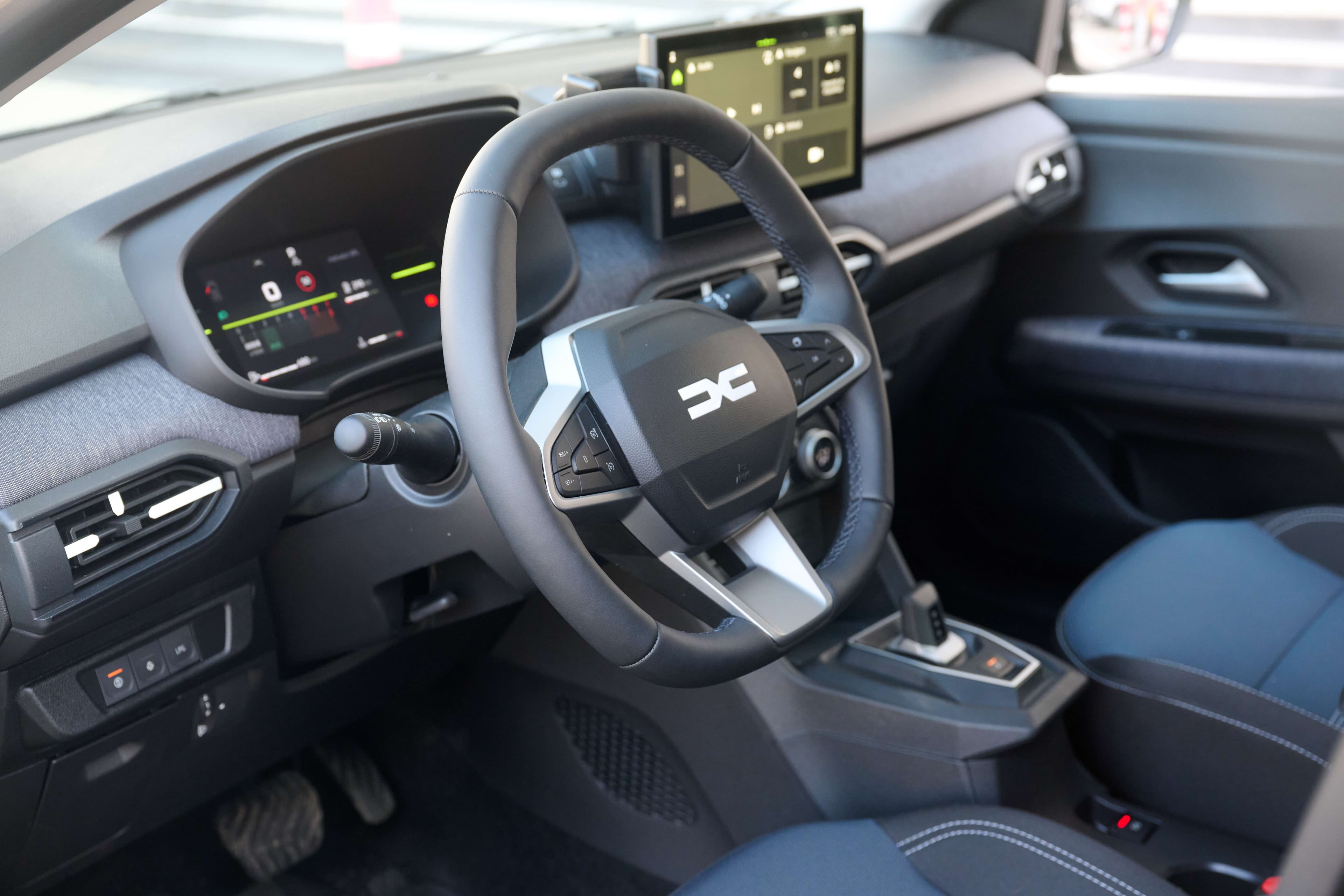 Test Drive Dacia Jogger facelift 2026 – mașina de familie care oferă mai mult decât promite