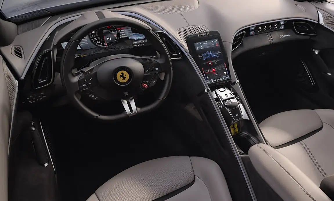 Ferrari renunță la sistemul de navigație încorporat deoarece telefoanele noastre sunt mai bune