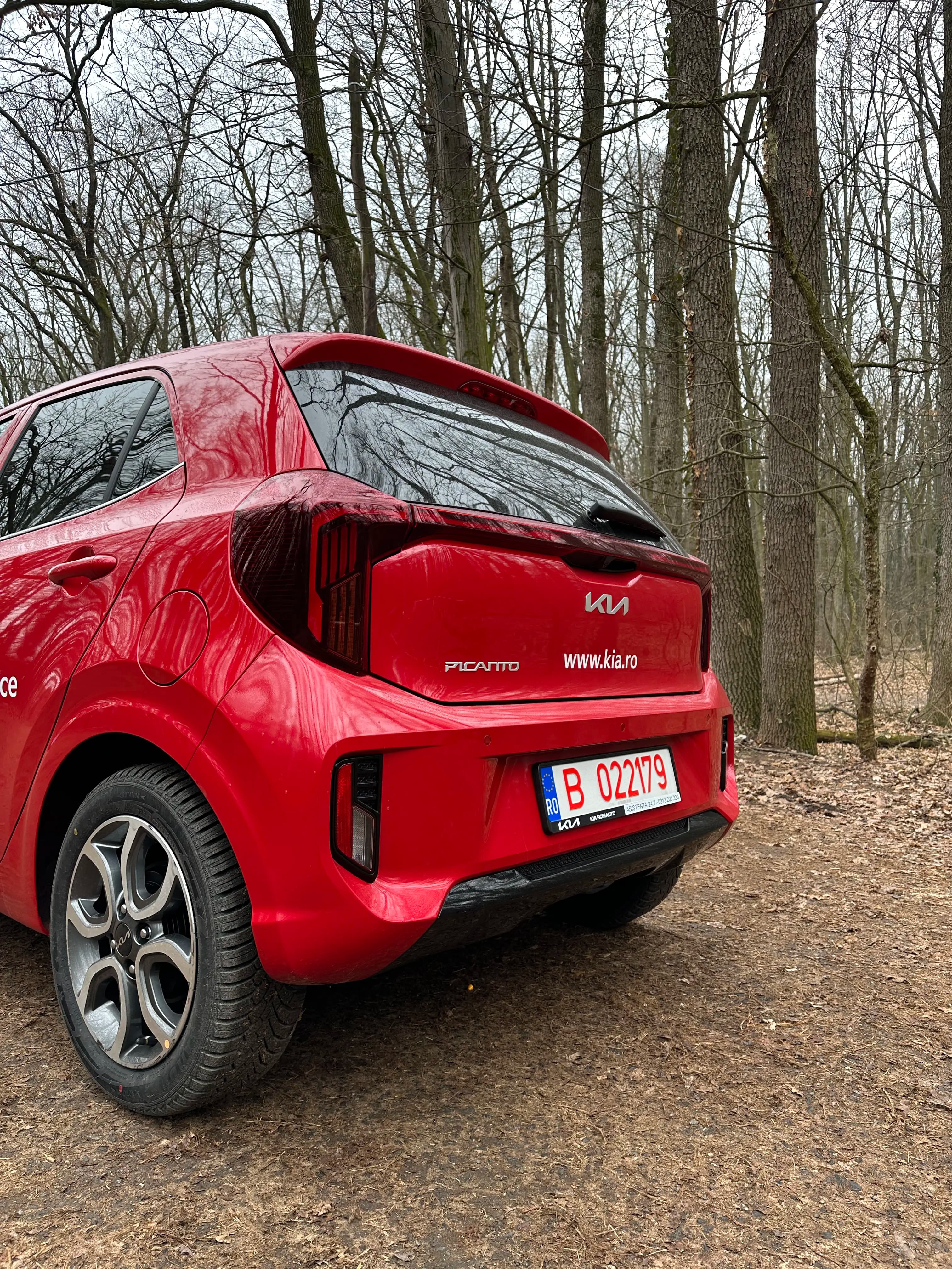 Test drive Kia Picanto 2025: Un super-mini de oraș