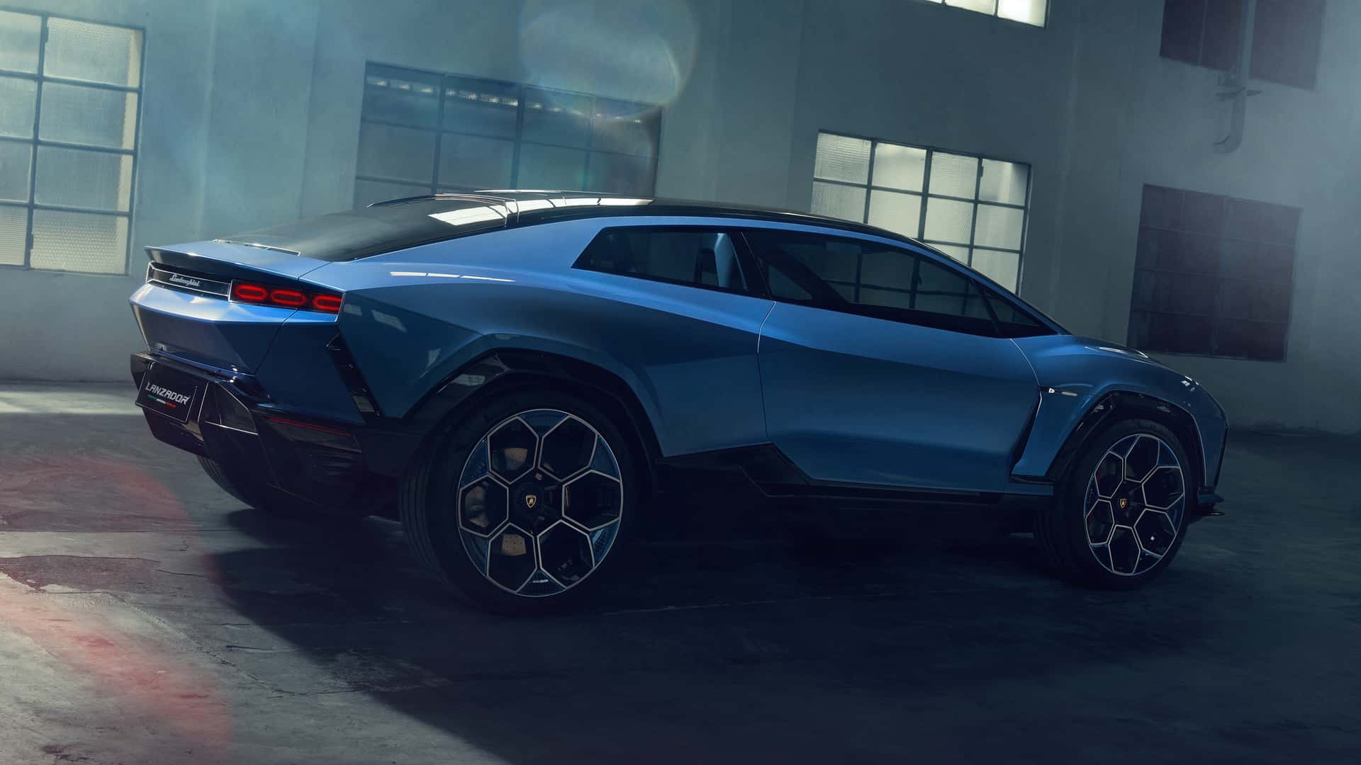 Lamborghini Lanzador EV Concept debutează cu 1.341 CP, anticipând astfel primul bolid electric