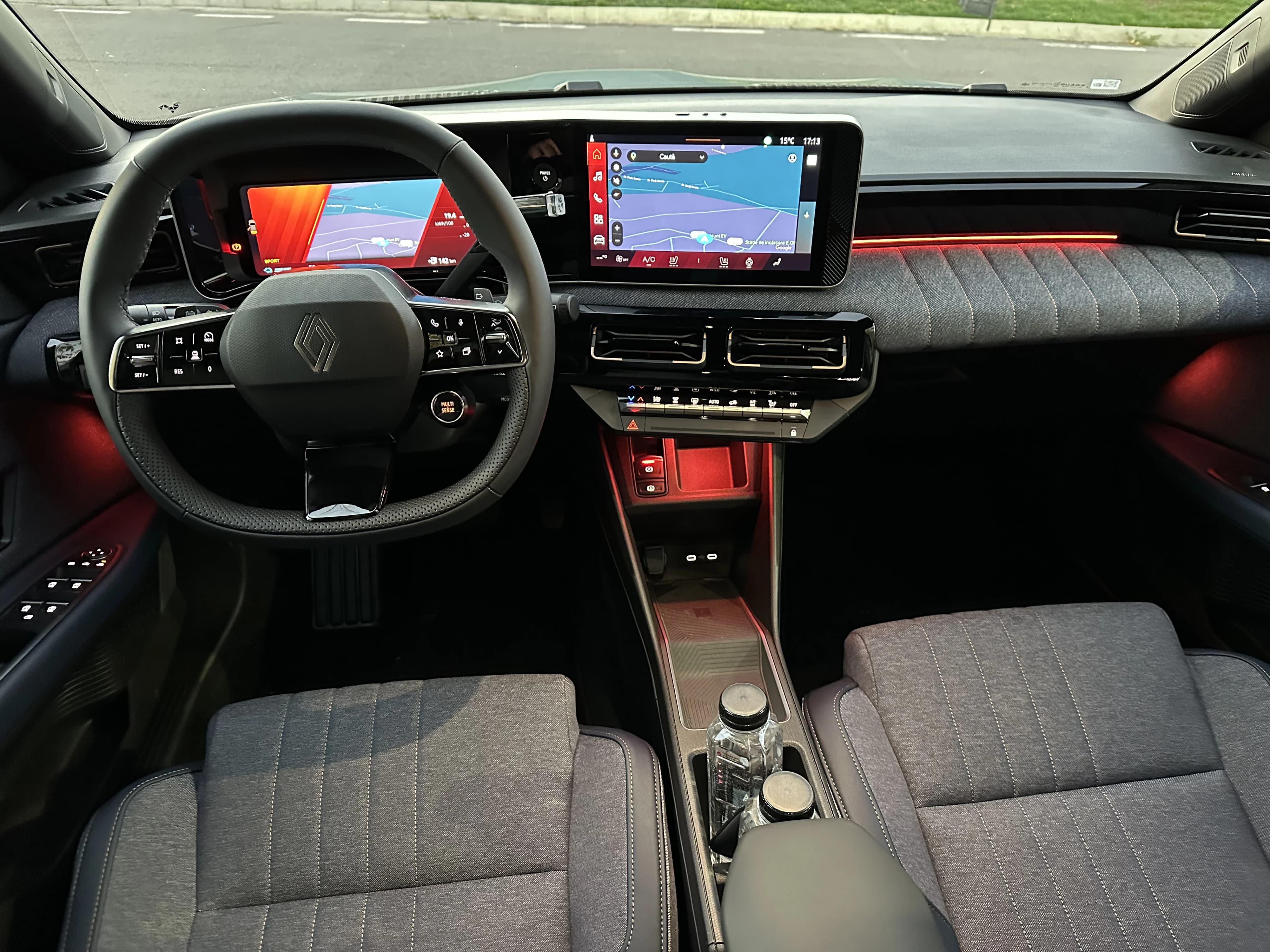 'Test drive Renault 4 2025: Farmecul retro întâlnește tehnologia viitorului