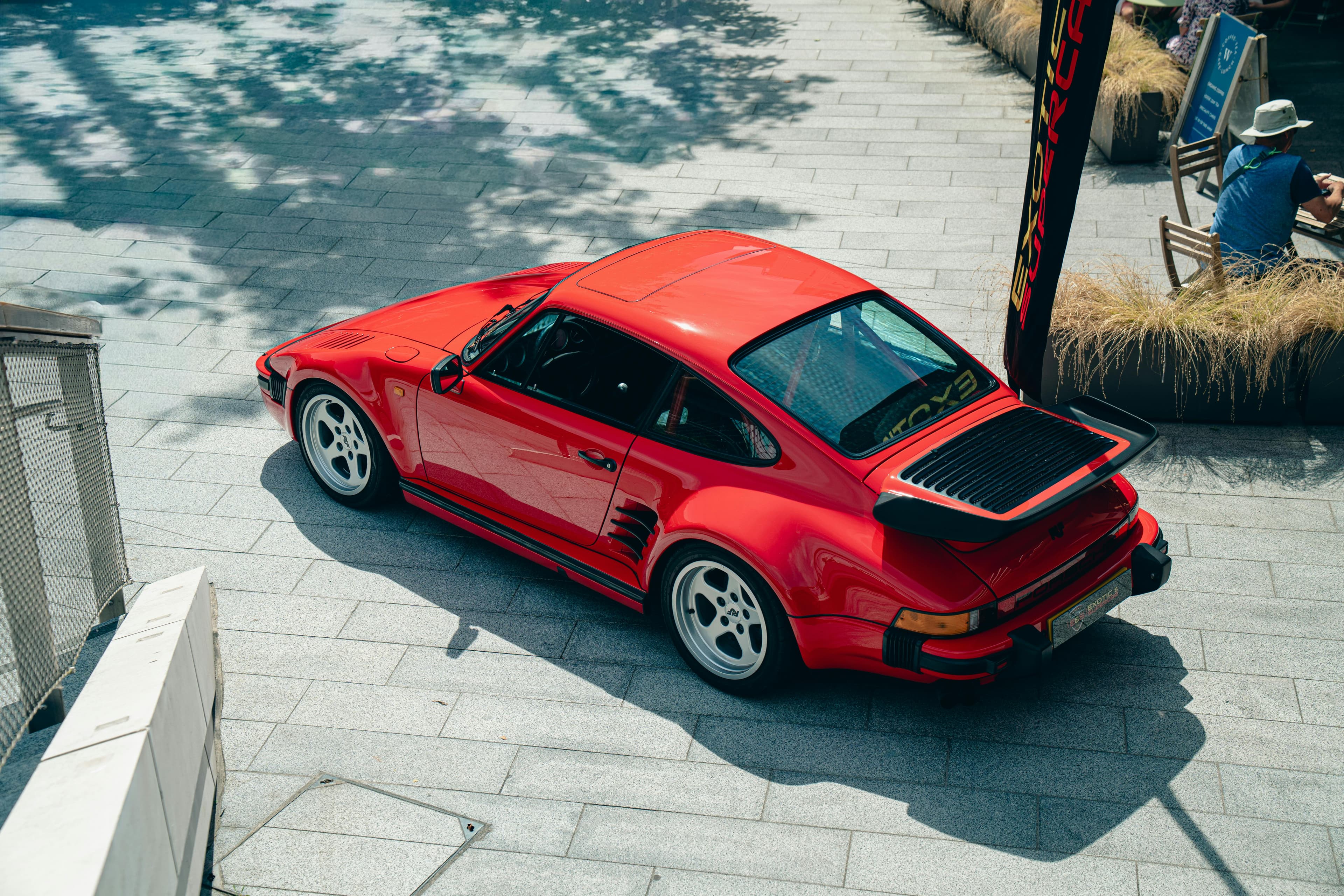 Porsche desființează peste 500 de locuri de muncă și închide trei subsidiare