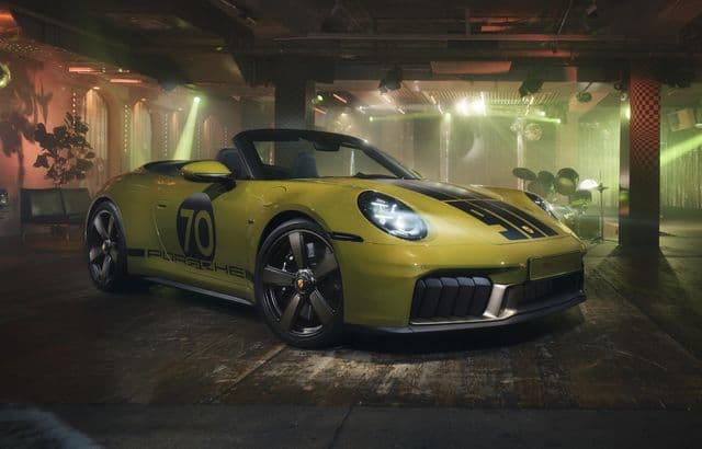  Descoperă Ediția Limitată Porsche 911 Heritage Design: O Călătorie În Timp Cu Doar 1.500 De Unități Disponibile!