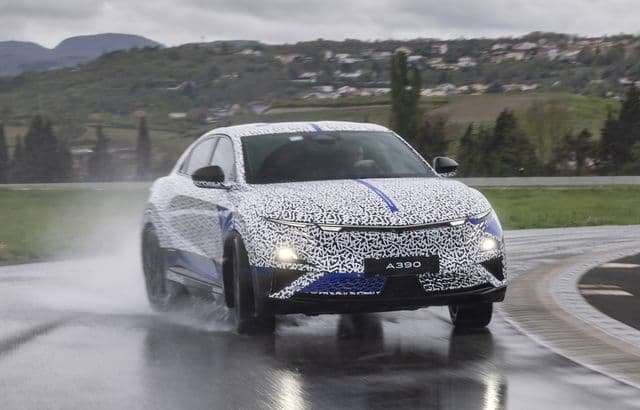 Alpine A390: Agil și cu zero emisii, debut în 27 mai la Dieppe, Franța