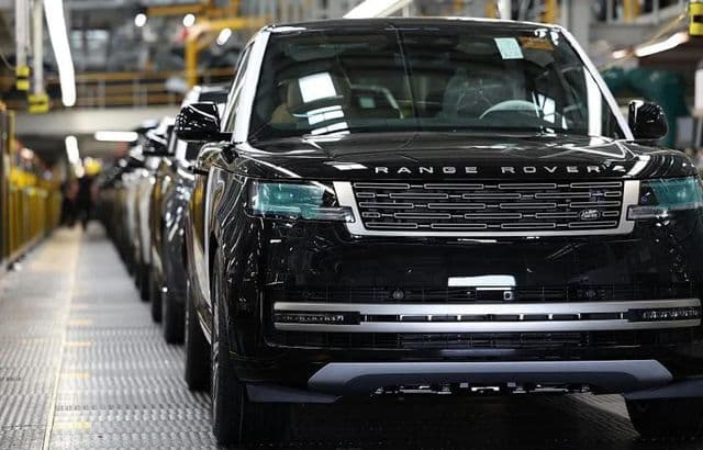 UK a produs doar 59.203 vehicule în aprilie 2025