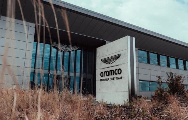 Aston Martin își vinde participația de 4.6% în echipa sa de Formula 1 unui cumpărător misterios!