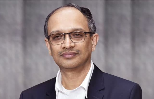 P. B. Balaji Îi Ia Locul lui Adrian Mardell la Conducerea Grupului JLR