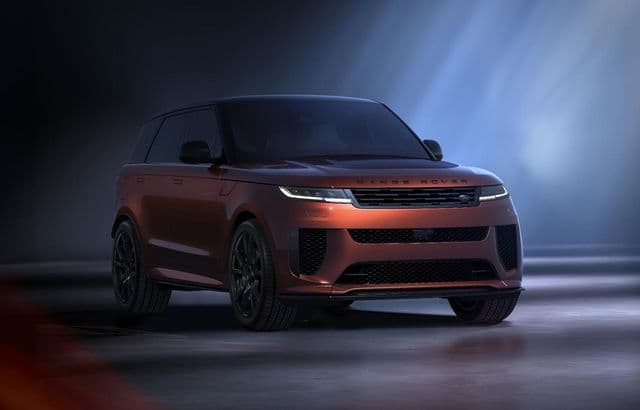Range Rover Sport SV Carbon: Ediția Specială pentru Performanță cu Design Exclusiv și Detalii de Lux