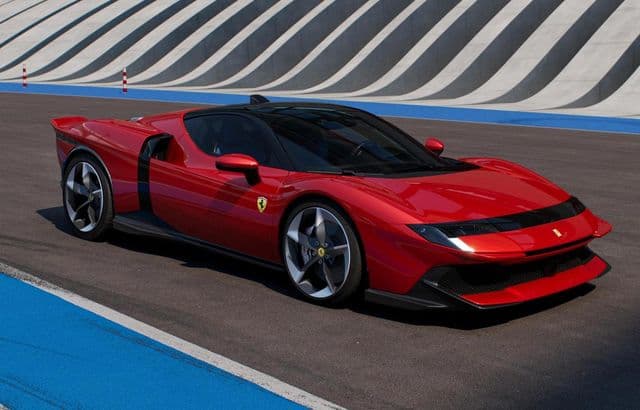Reîntoarcerea unui simbol: Ferrari 849 Testarossa, legendă renăscută după 34 de ani de absență în lumea auto.