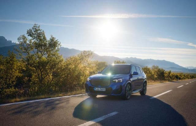 BMW raportează o creștere de 10% a vânzărilor de mașini electrice în ultimele 9 luni.