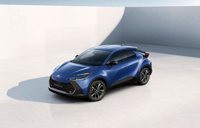 Noi dotări pentru varianta Mid+ a lui Toyota C-HR