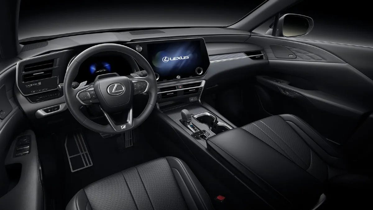 Test drive Lexus RX 450h+ - Eleganță și eficiență într-un pachet hibrid