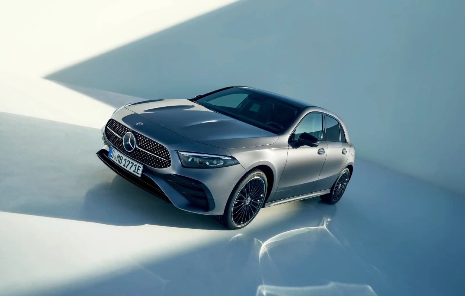 Mercedes-Benz transferă producția modelelor Clasei A în Ungaria