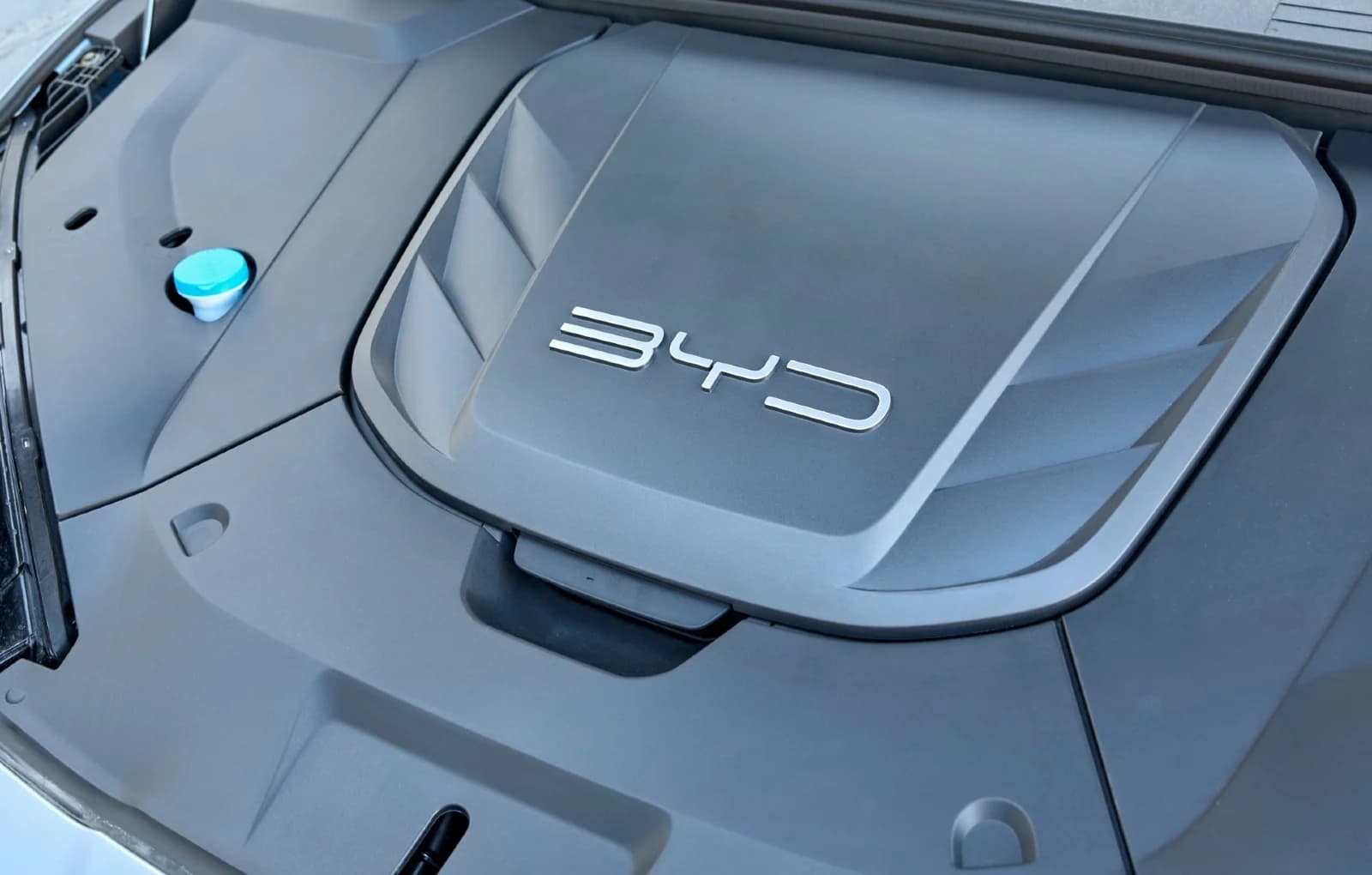 BYD lansează bateria Blade cu încărcare rapidă în mai puțin de 12 minute