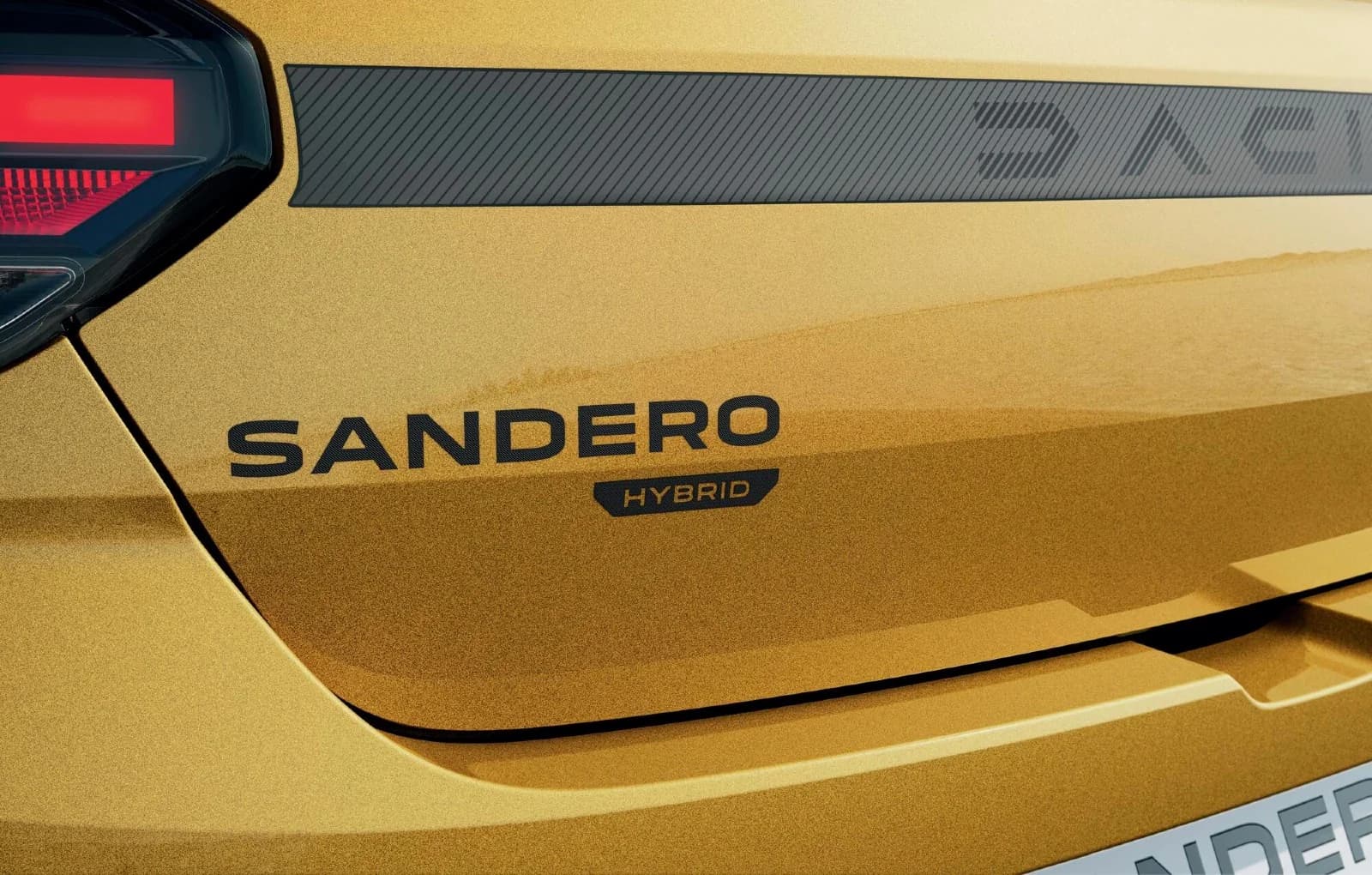 Dacia lansează comenzile pentru Sandero Stepway Hybrid 155, prețuri începând de la 20.950 euro