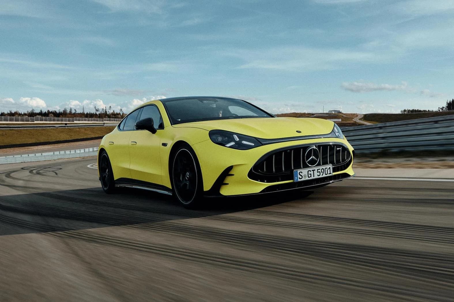 Mercedes-AMG GT 4 Door Coupé electric la 156.400 euro la debut