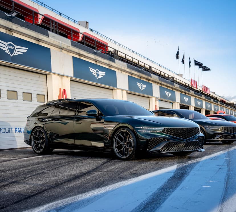 Genesis lansează noul break de performanță G90 Wingback, un concept inovator