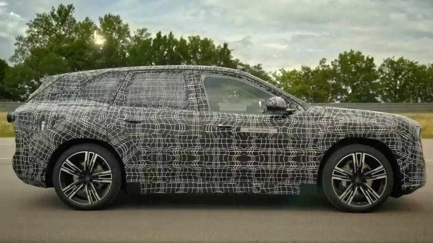 Noul SUV BMW de dimensiunile X3-ului a fost testat pe platforma Neue Klasse