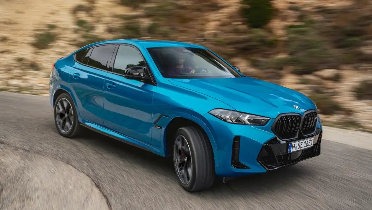 BMW X6 primește o actualizare uriașă în 2023 pentru a face față rivalilor SUV-urilor coupe