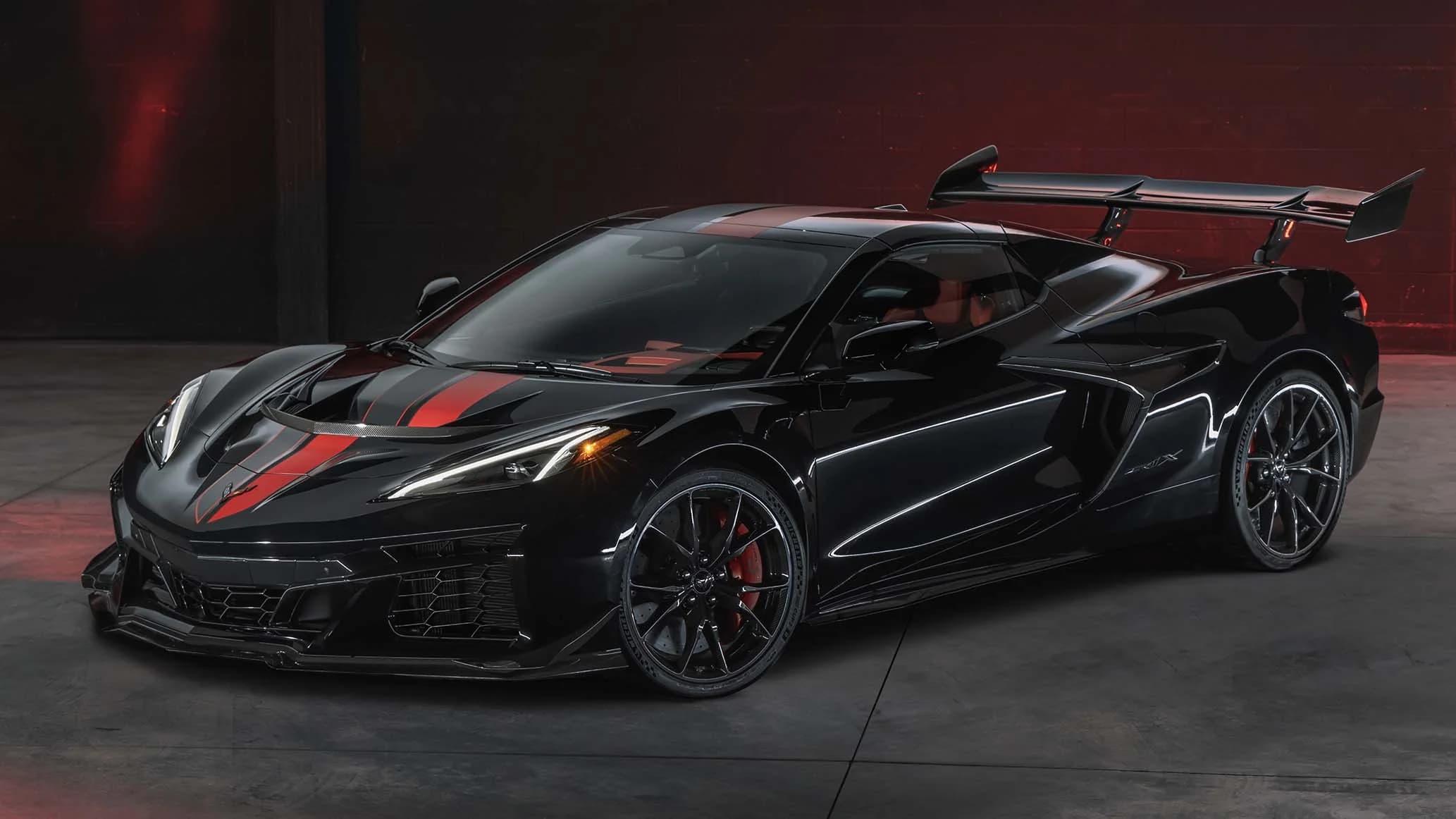 Chevrolet Corvette ZR1X este cea mai rapidă mașină de serie americană, accelerează de la 0 la 96 km/h în 1.68 secunde