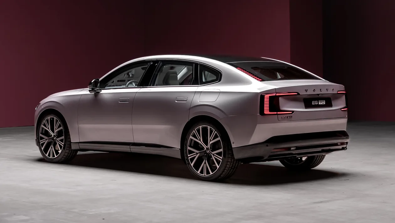 Noul Volvo ES90: O Combinație impresionantă de eleganță și tehnologie avansată
