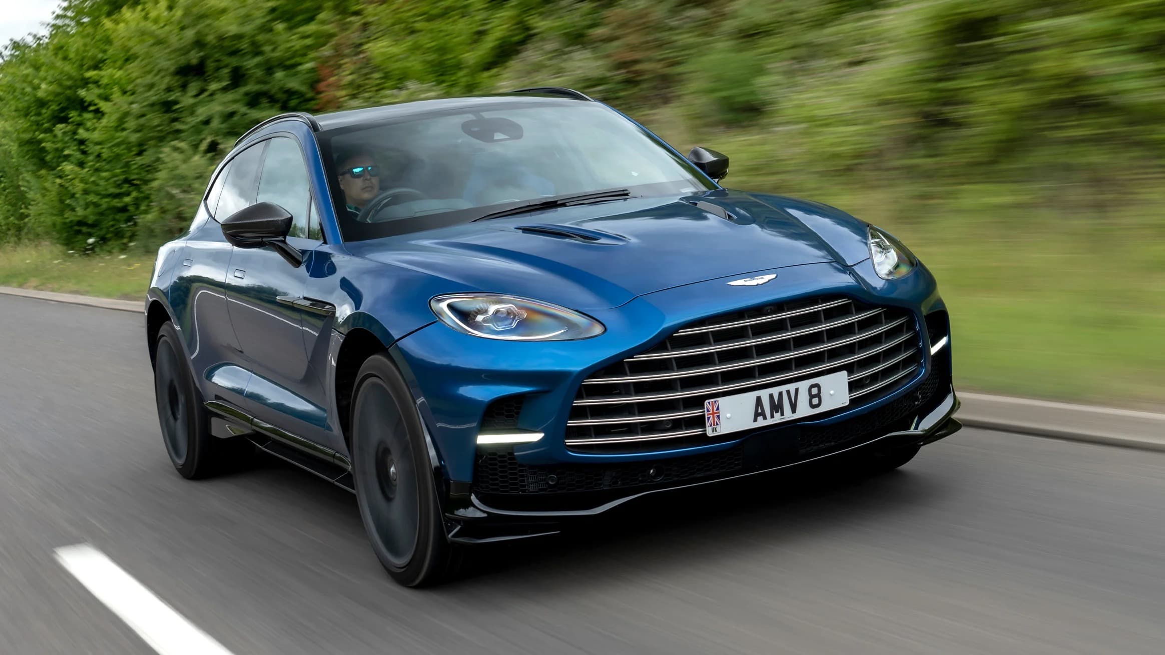 Creditorii Aston Martin amenință cu acțiune în justiție după finanțarea de 550 de milioane de lire