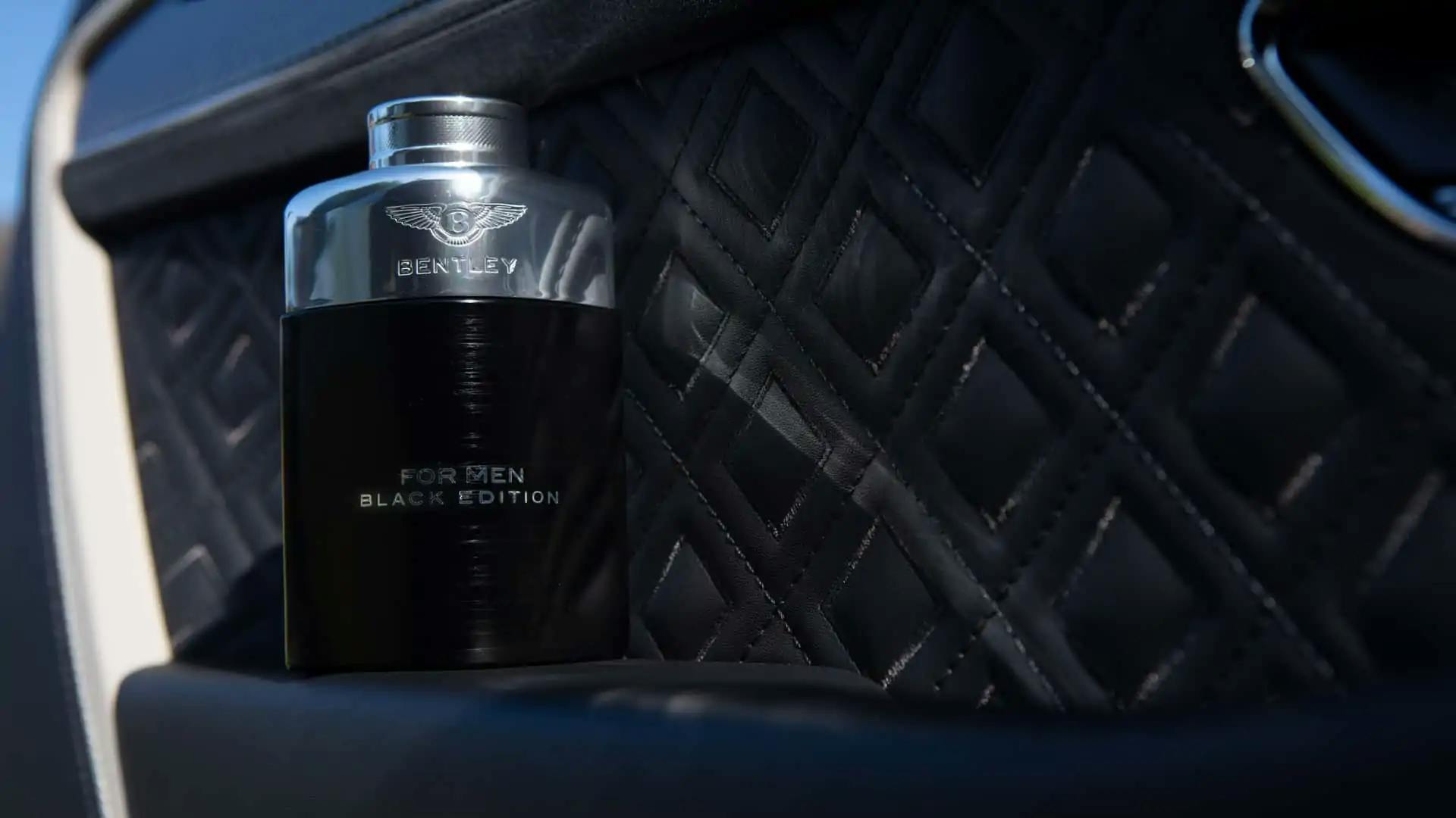 Parfumul Bentley "Scent Of Noir" le oferă bărbaților mirosul de mașină nouă