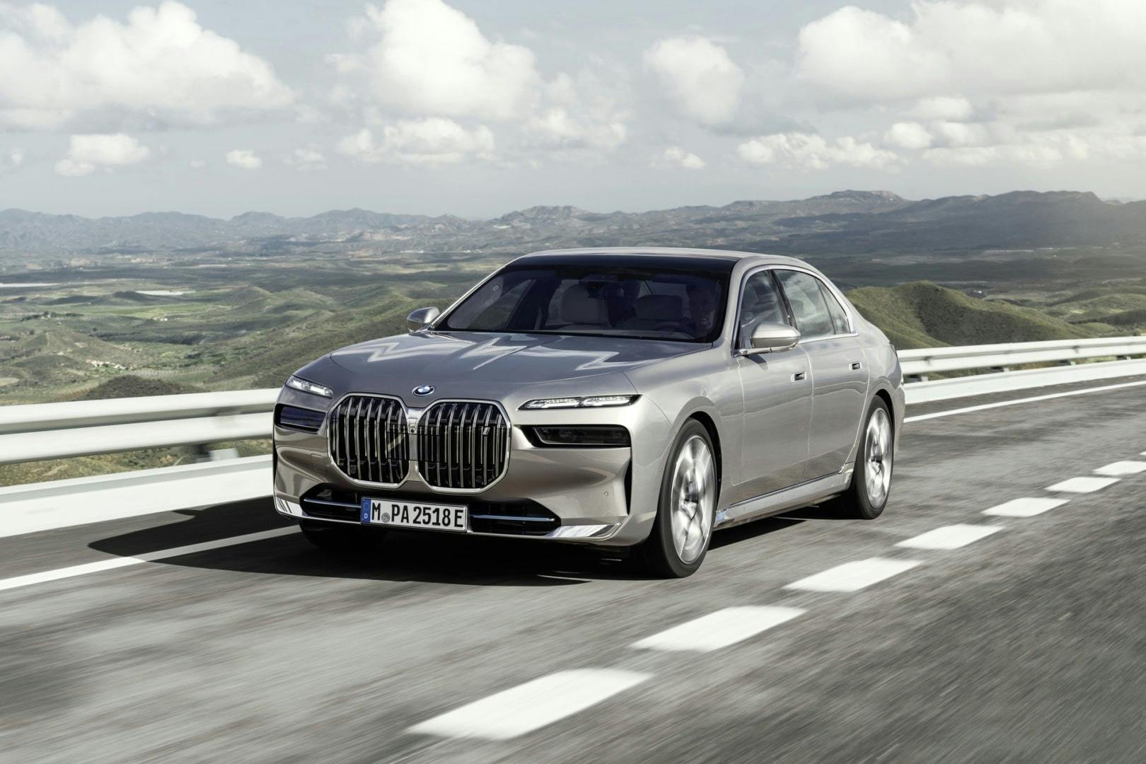 Top modele spectaculoase de la BMW așteptate de la jumătatea lui 2022 în România