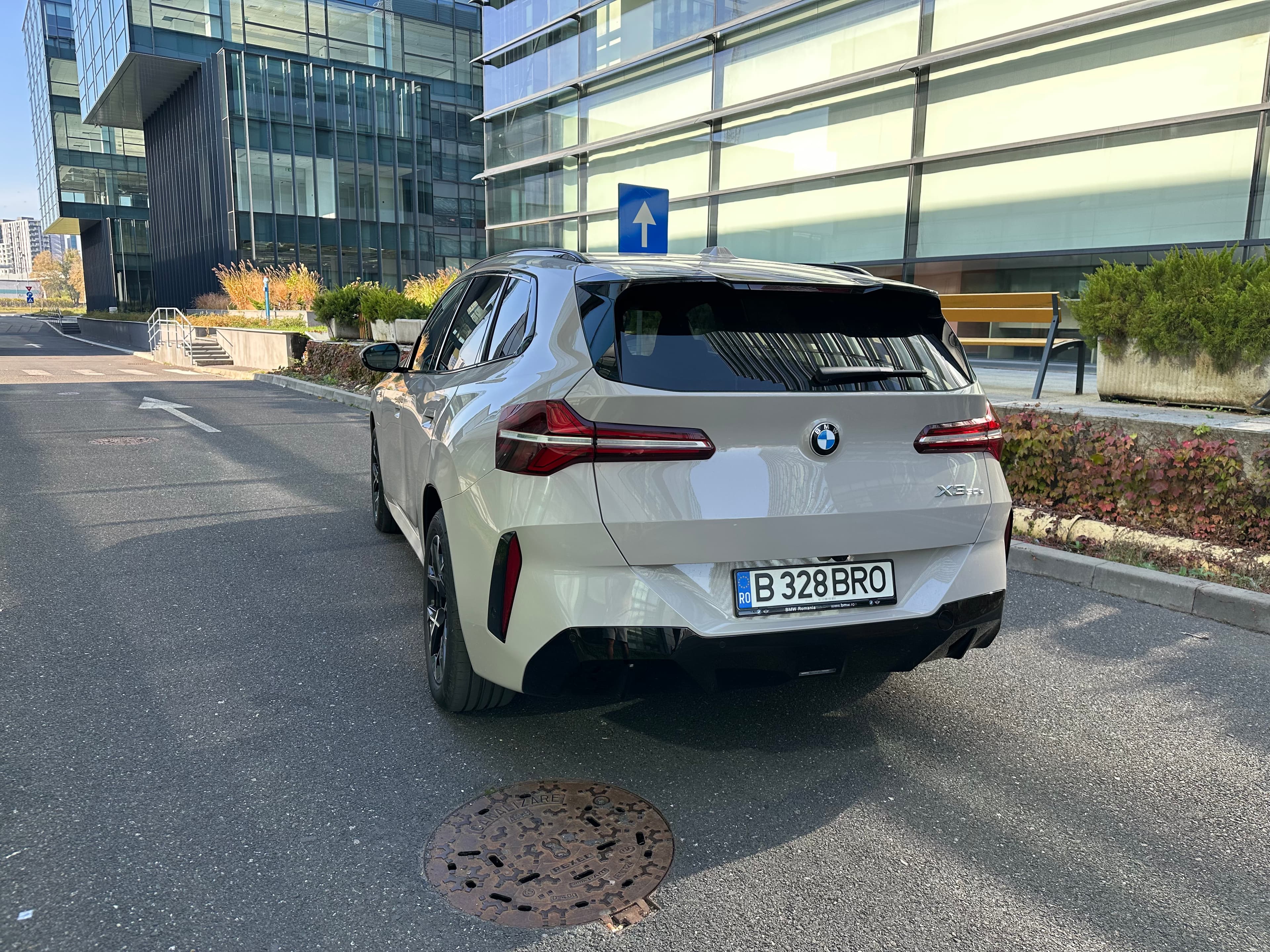 Test Drive BMW X3 30e 2025: Am testat consumul real în oraș vs. autostradă