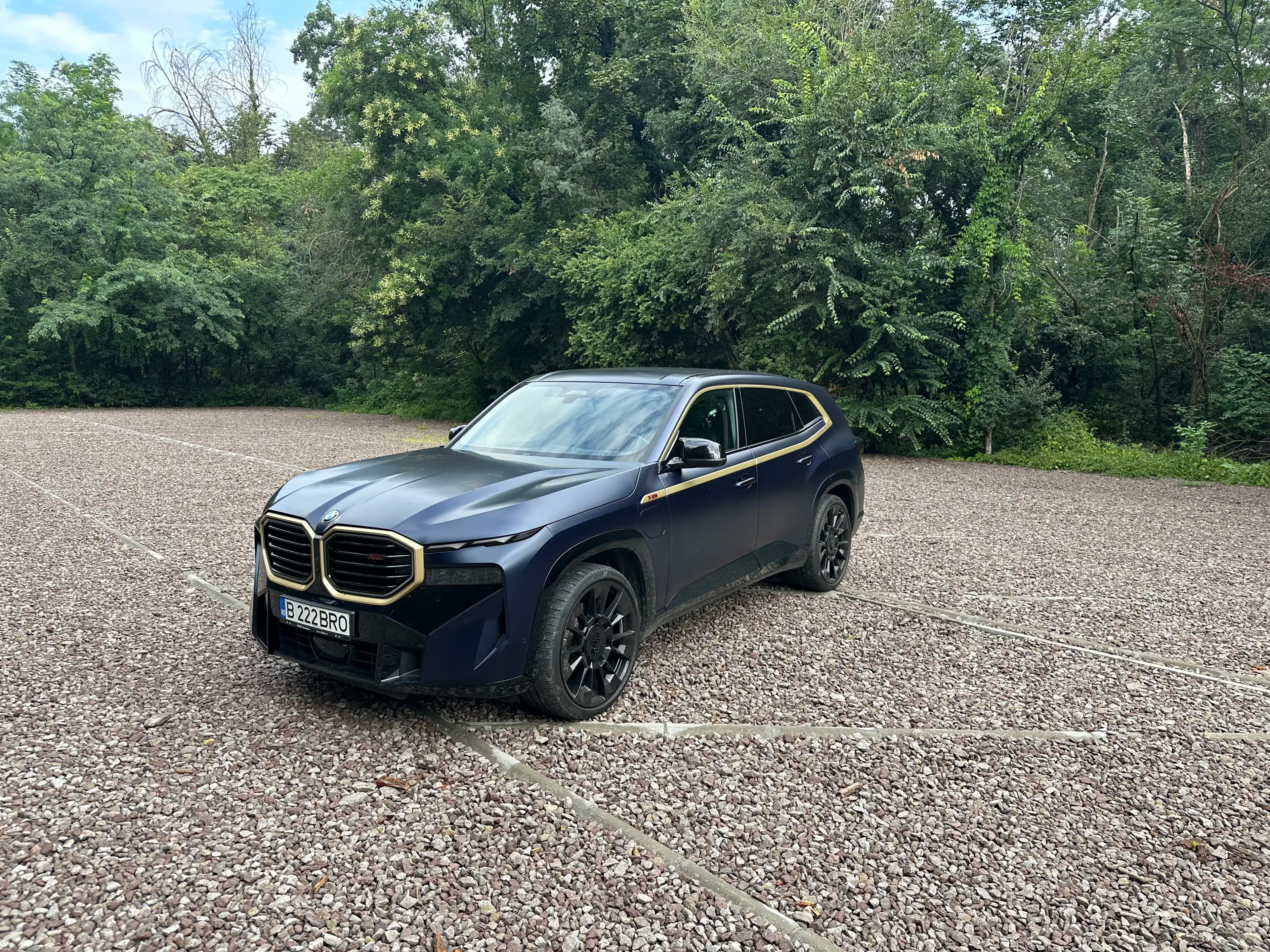 Test drive BMW XM Label Red: Bestia ce merită îmblânzită