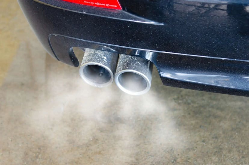 Cel mai mare partid politic european se opune interzicerii masinilor cu motor pe combustie interna