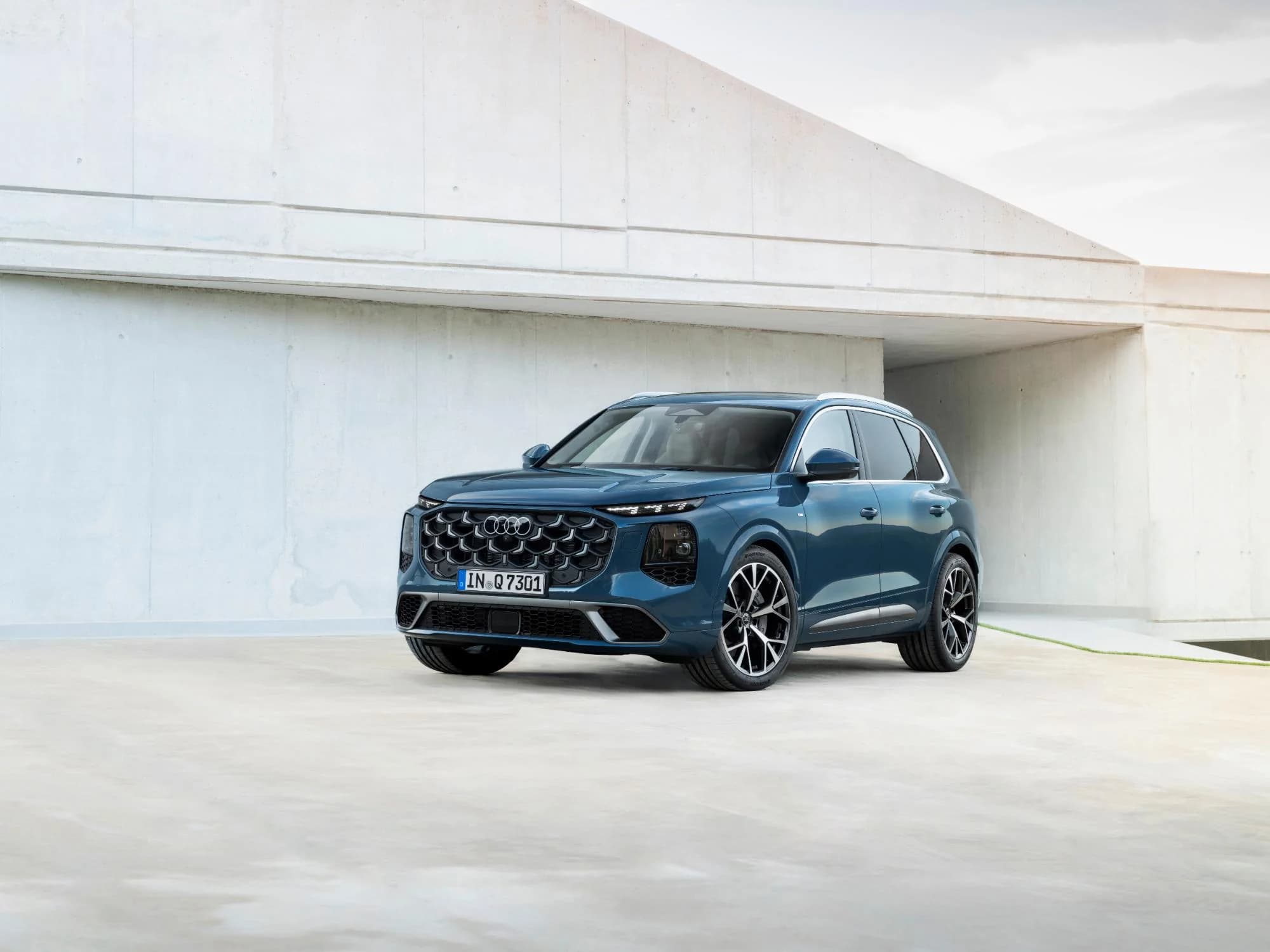 Design modern și motor V6 diesel mild-hybrid pentru noul Audi Q7