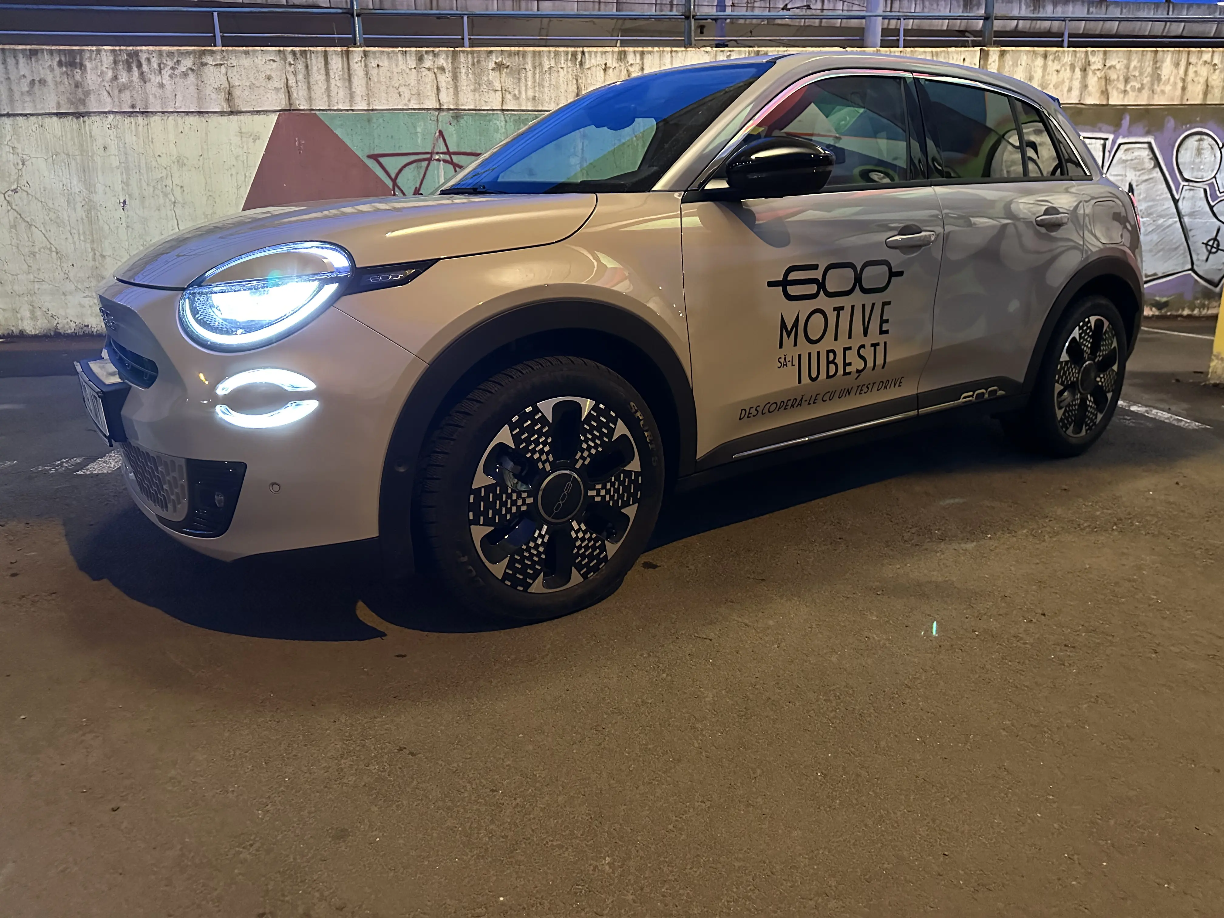 Test drive Fiat 600 MHEV: Merită Să Fie Următoarea Ta Mașină Hibridă?