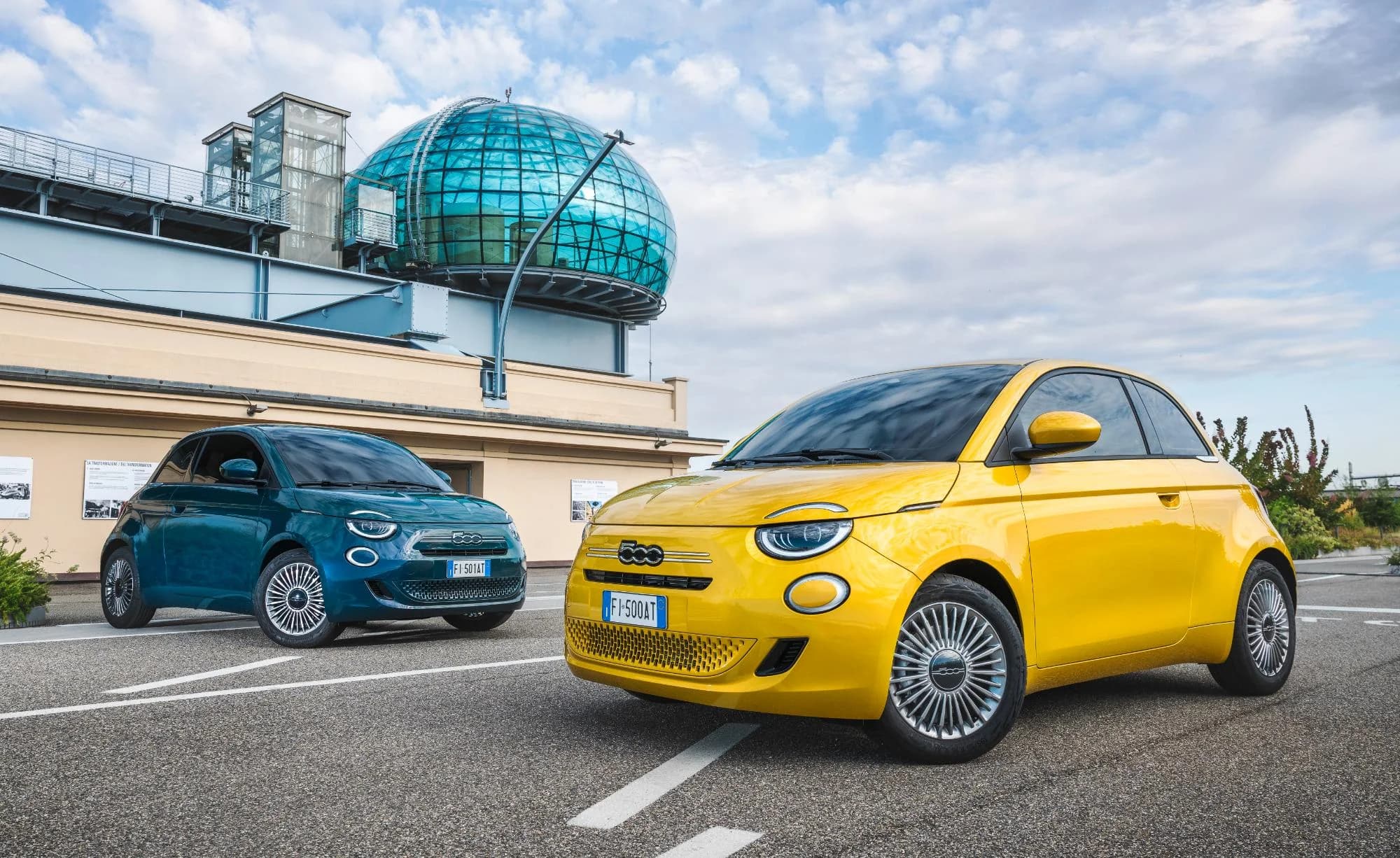 Fiat începe producția noului 500 Hybrid la uzina Mirafiori din Torino
