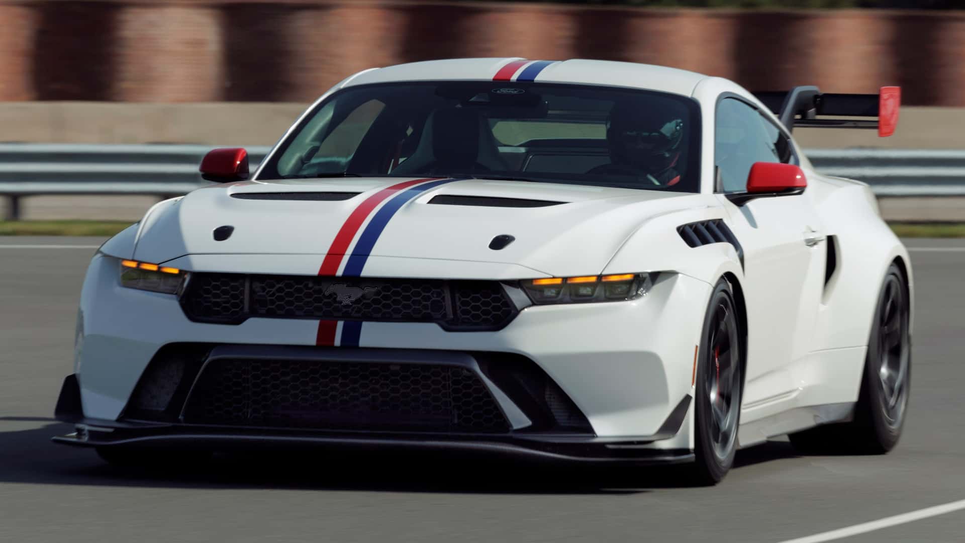 Ford redeschide comenzile europene pentru Mustang GTD. România primește un preț estimat de 359.900 de euro