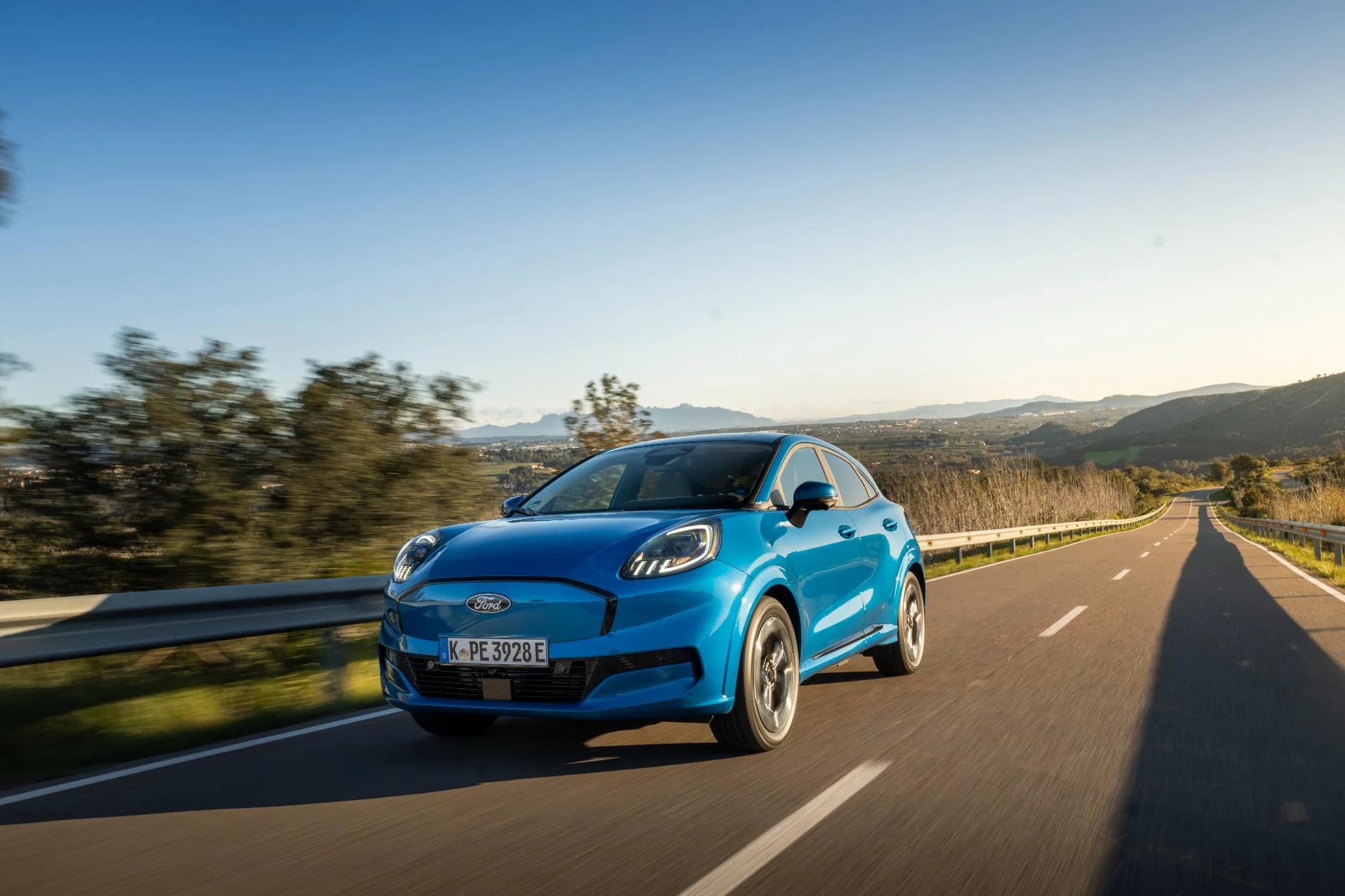 Ford Puma Gen-E primește autonomie extinsă și tehnologie avansată BlueCruise în premieră