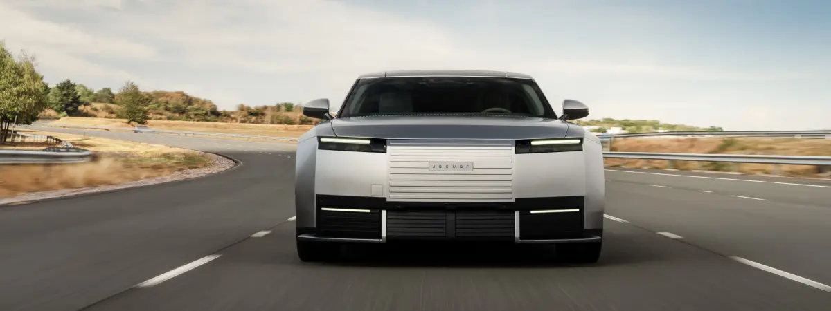 Următorul Jaguar ar putea fi un crossover electric cu design inspirat de Type 01